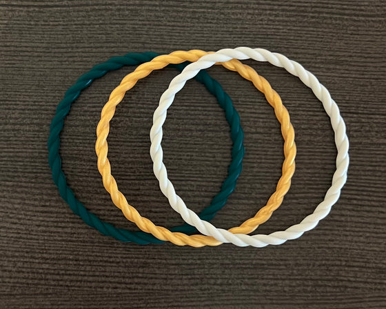 Away In A Manger Twist Bracelets