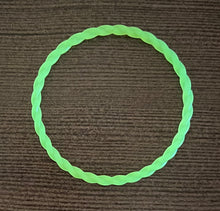  Green Glitter Twist Bracelet