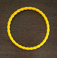  Freesia Twist Bracelet