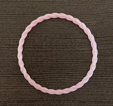  Rose Pearl Twist Bracelet